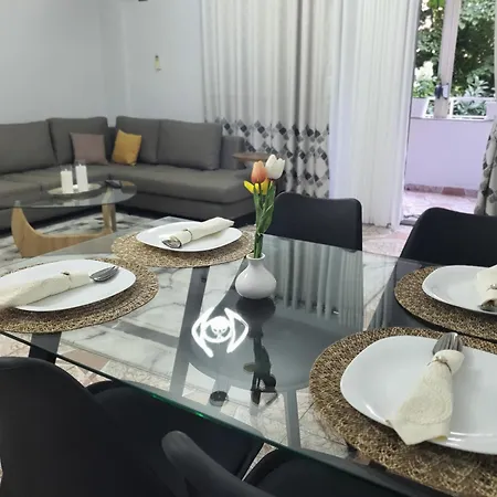 Apartamento Moa 2br *