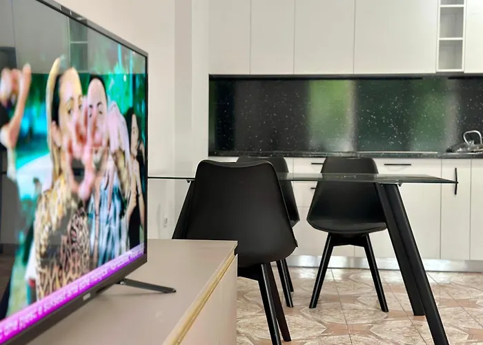 Moa 2br 公寓 地拉那